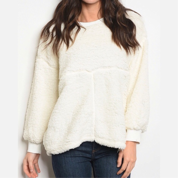❄️LAST3️⃣//IVORY SHERPA FUR SWEATER - Picture 3 of 11